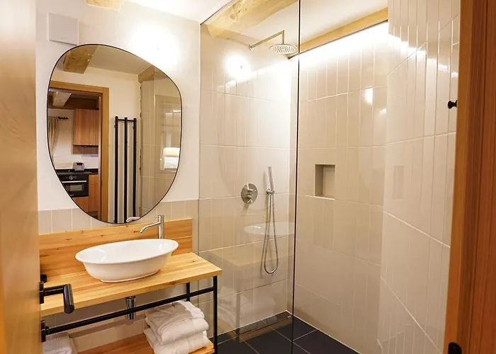 Apartment Alpine Retreat Surc Rateče