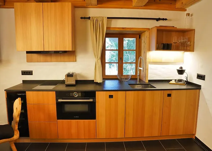 Apartment Alpine Retreat Surc Rateče